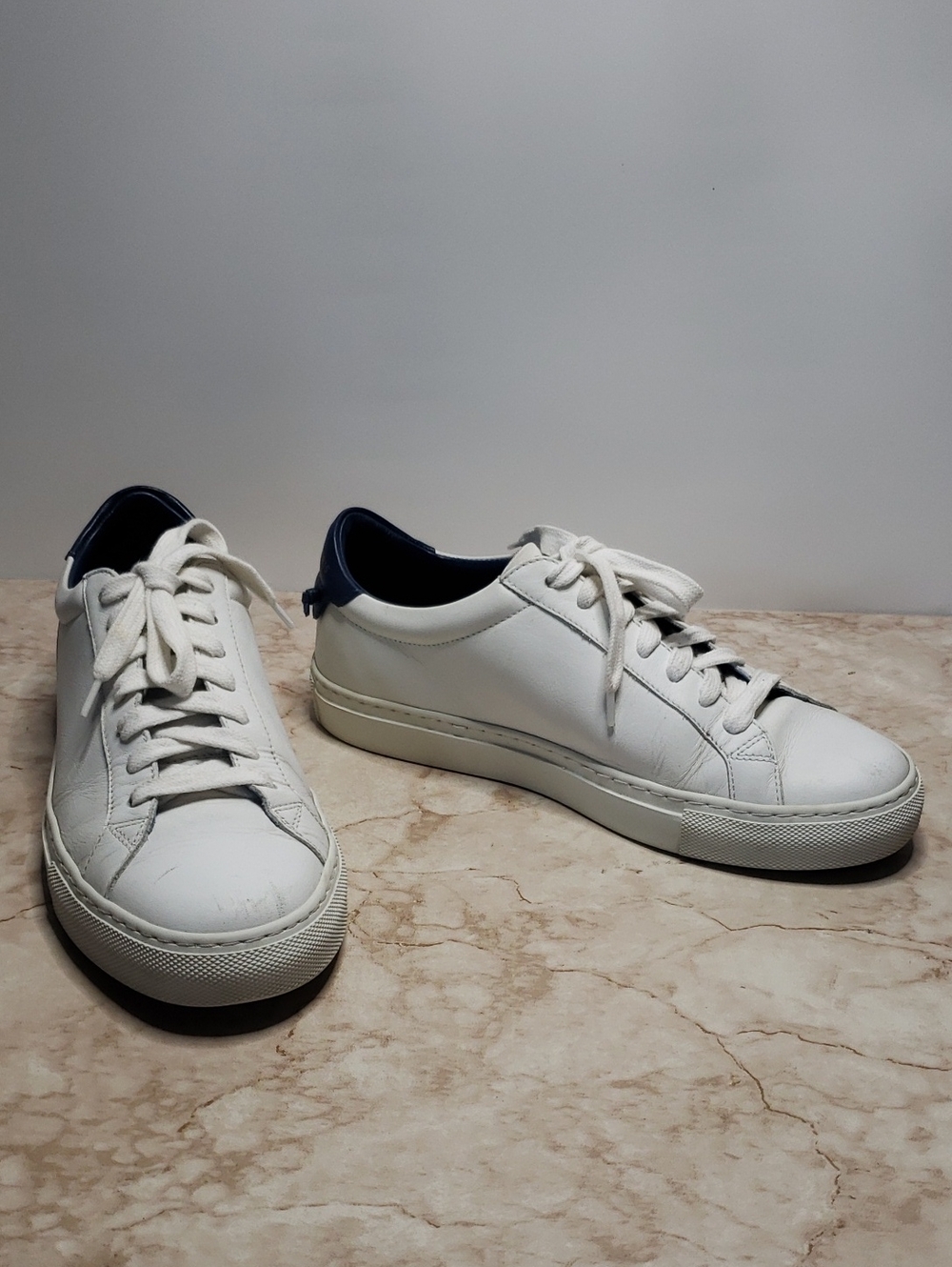 Givenchy Urban Street  White Low-Top Leather Sneakers with Navy Accent Size 37
